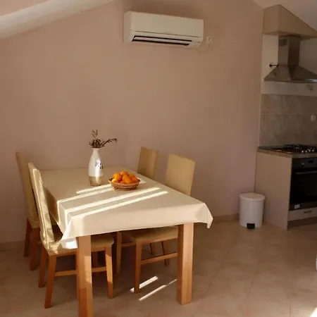 With A Parking Space Mastrinka, Ciovo - 23279 * Trogir
