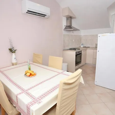 With A Parking Space Mastrinka, Ciovo - 23279 * Trogir